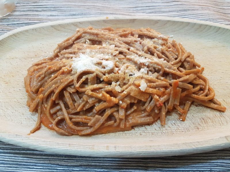 A Jenne il primo maggio festa con gli “Ndremmappi”,  fave e pecorino romano