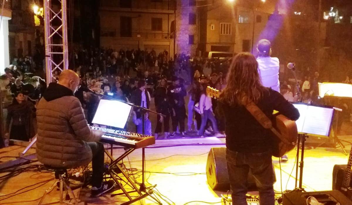 A Jenne grande attesa per la prima edizione del “Festival del rock”